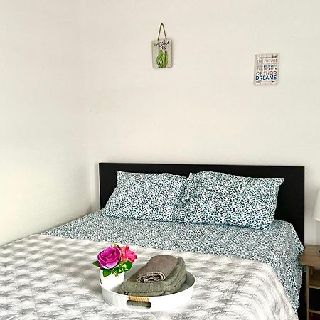 Private Rooms Near I-30 Mesquite ダラス エクステリア 写真
