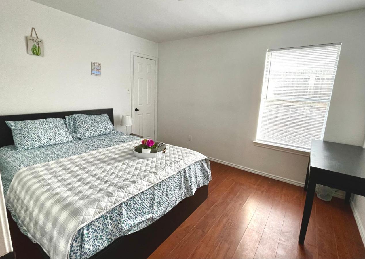 Private Rooms Near I-30 Mesquite ダラス エクステリア 写真